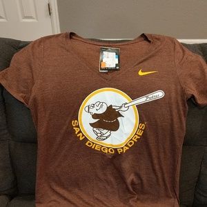 San Diego Padres t-shirt